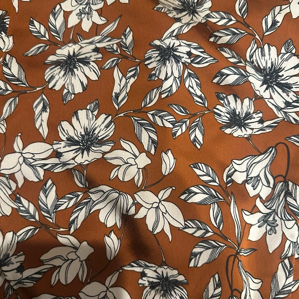 La Linge x Target Floral Print Satin Pants - Picture 3 of 4